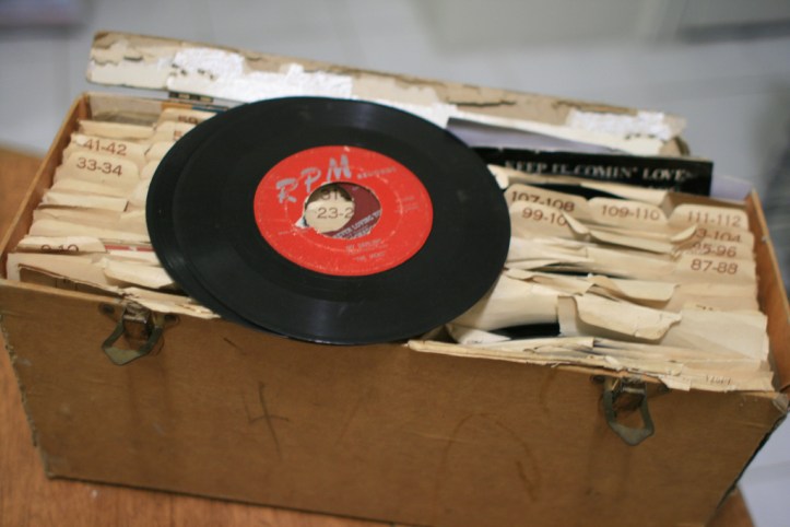 45s by Craig Moore (CCBY)